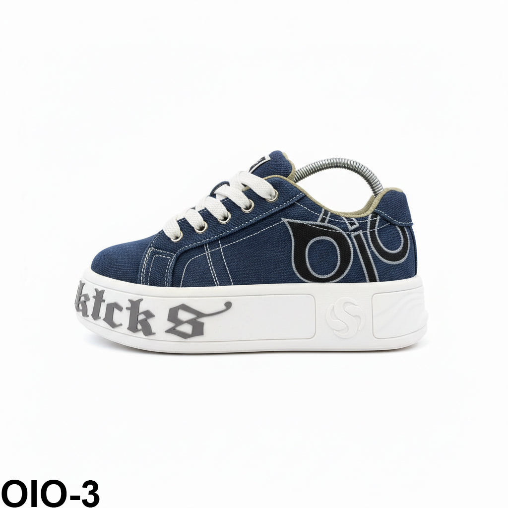 Street Kicks Sneaker